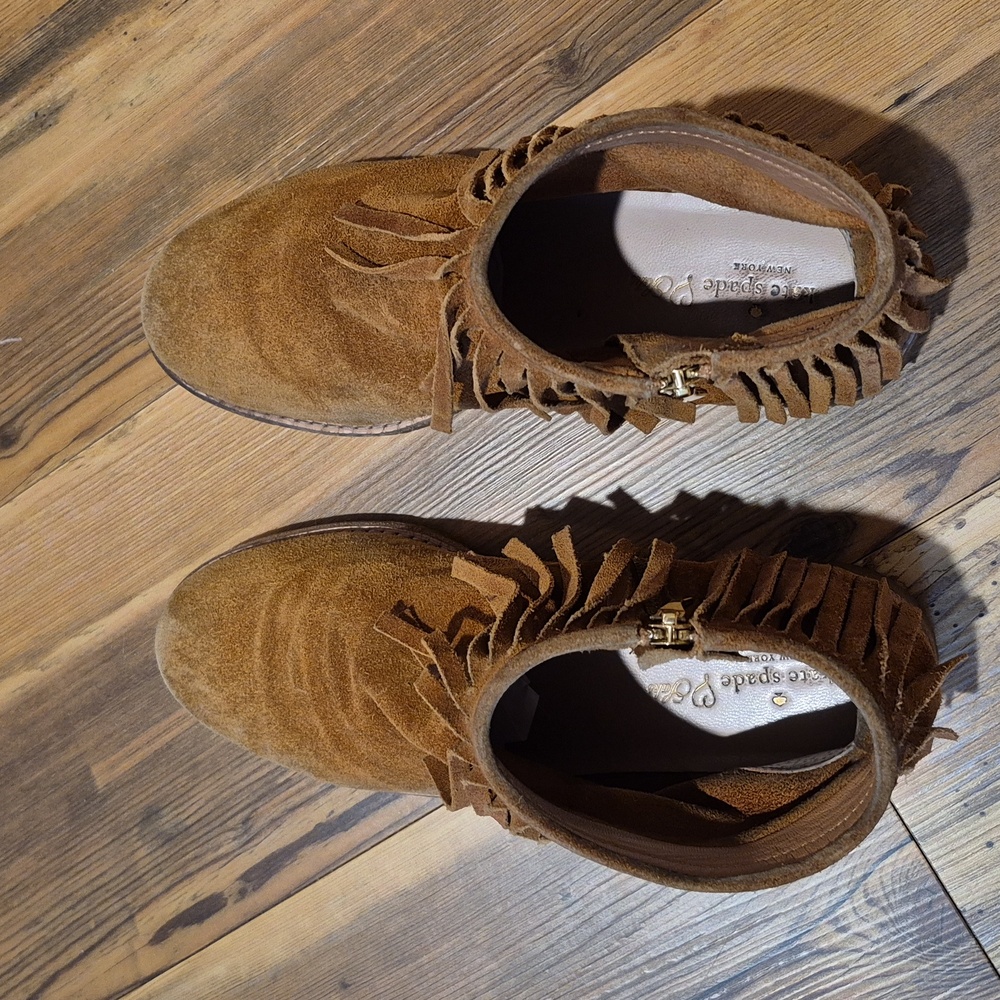KATE SPADE 'Betsie' Suede Flat Boho Fringe Ankle Boots, Size 8.5M - Picture 4 of 16